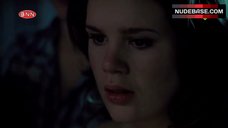 6. Isis Cabolet Public Sex Scene – Lellebelle