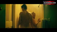 5. Viktorie Cermakova Group Showering – 4Some