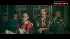 1. Viktorie Cermakova Nude on Photo – 4Some