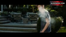 9. Valentina De Angelis Bikini Scene – Affluenza