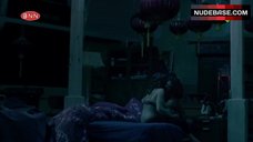 1. Anna Raadsveld Lesbian Sex – Lellebelle