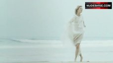 3. Gabrielle Lazure Pussy Scene – La Belle Captive