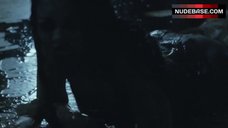 8. Sarah Snook Hot Scene in Bath – Jessabelle