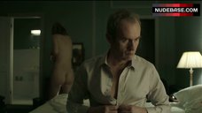 Helen Kennedy Naked Tits and Butt – Hunted