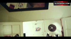 4. Megan Duffy Shows Tits – Maniac