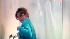 9. Beba Loncar Flashes Boobs – La Ragazza Dalla Pelle Di Luna