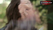 10. Amy Lennox Sex in Tent – Wrong Turn 5