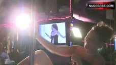 8. Layla Labelle Pole Dancing – Tight
