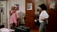 8. Julie K. Smith Full Naked – Pretty Smart