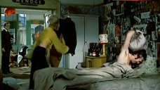 5. Geraldine Sherman Nude Tits and Ass – There'S A Girl In My Soup