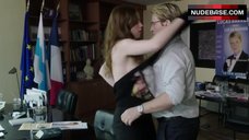 9. Carolina Jurczak Shows Breasts – Marseille