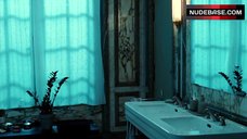 1. Julie Sokolowski Full Naked – Hadewijch