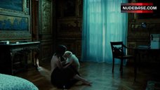 5. Julie Sokolowski Full Naked – Hadewijch