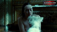 8. Julie Sokolowski Full Naked – Hadewijch