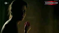 10. Sofia Zouagui Sex on Top – Arne Dahl: Upp Till Toppen Av Berget