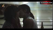 7. Gaby Hoffmann Lesbian Kiss – Transparent