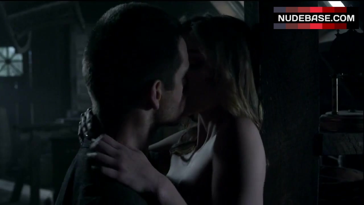 Lili Simmons Oral Sex Scene – Banshee