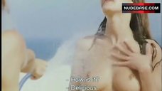 3. Ava Cohen-Jonathan Topless Scene – Un Ete A La Goulette