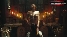 Gaite Jansen Shows Tits and Ass – Peaky Blinders