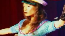 7. Drew Barrymore Hot Dance – Charlie'S Angels: Full Throttle