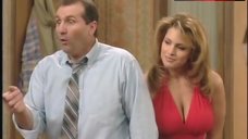5. Sexy Sandra Taylor – Married... With Children