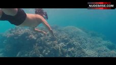 2. Sarita Choudhury Topless Underwater – A Hologram For The King