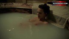 4. Pregnant Anna Brewster Naked in Hot Tub – Versailles