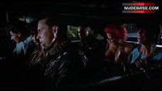Linnea Quigley Shows Nude Boobs – The Return Of The Living Dead