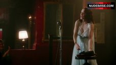 1. Rachel Brosnahan Exposed Tits on Stage – The Marvelous Mrs. Maisel