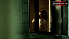 12. Andreea Mihalascu Lesbi Scene – Fright Night 2