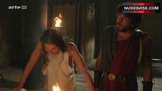 45. Fanny Paliard Tits Flash – Odysseus