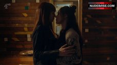 78. Emily Berrington Lesbian Kiss – Humans