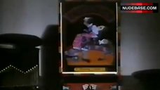 1. Amparo Munoz Sex Scene – La Mujer Del Ministro