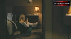 34. Franziska Petri Flashes Boobs – Leo Und Claire