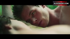 45. Julia Koschitz Fingering Pussy – Jonathan