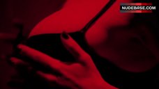 Elizabeth Gillies in Lingerie – Sex&Drugs&Rock&Roll
