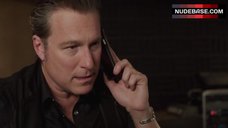 89. Elizabeth Gillies Flashes Underwear – Sex&Drugs&Rock&Roll