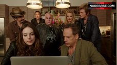 100. Elizabeth Gillies Bikini Photo – Sex&Drugs&Rock&Roll