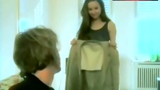 89. Stefanie Stappenbeck Hot Scene – Rot Wie Das Blut