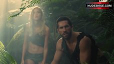 45. Lygie Duvivier Sexy Scene – Metal Hurlant Chronicles