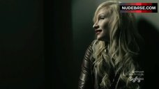 34. Aurore Tome Sexy Scene – Metal Hurlant Chronicles