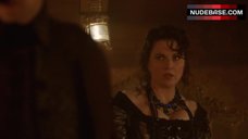 45. Elise Eberle Shows her Butt – Salem