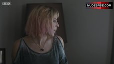 78. Eleanor Wyld Nip Slip – Thirteen