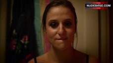 67. Genevieve Hudson-Price Shows Ass – Condemned