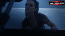 Nichelle Aiden Hot Scene – Saga: Curse Of The Shadow