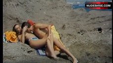 78. Margrit Evelyn Newton Topless Scene – Una Tenera Follia