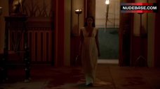 1. Sibylla Deen Sexy Scene – Tut