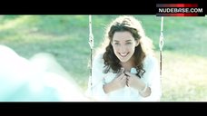 34. Helene Kuhn Flashes Breasts – Le Crocodile Du Botswanga