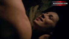 5. Caitriona Balfe Naked Sex Scene – Outlander