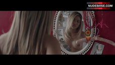 12. Jessica Lu Shows Boobs – Diyu